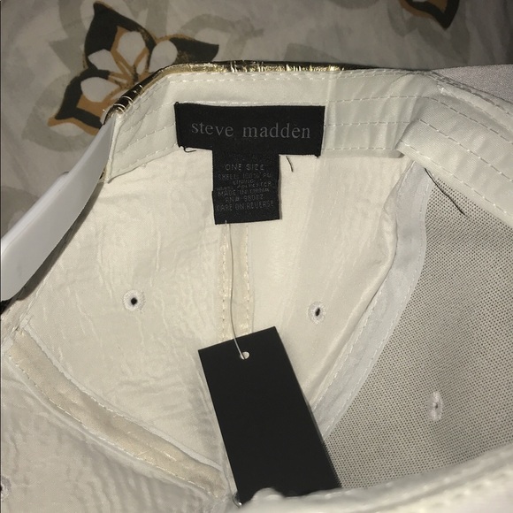 NWT Steve Madden Gold Croc Embossed Flat Brim Cap - Picture 5 of 5